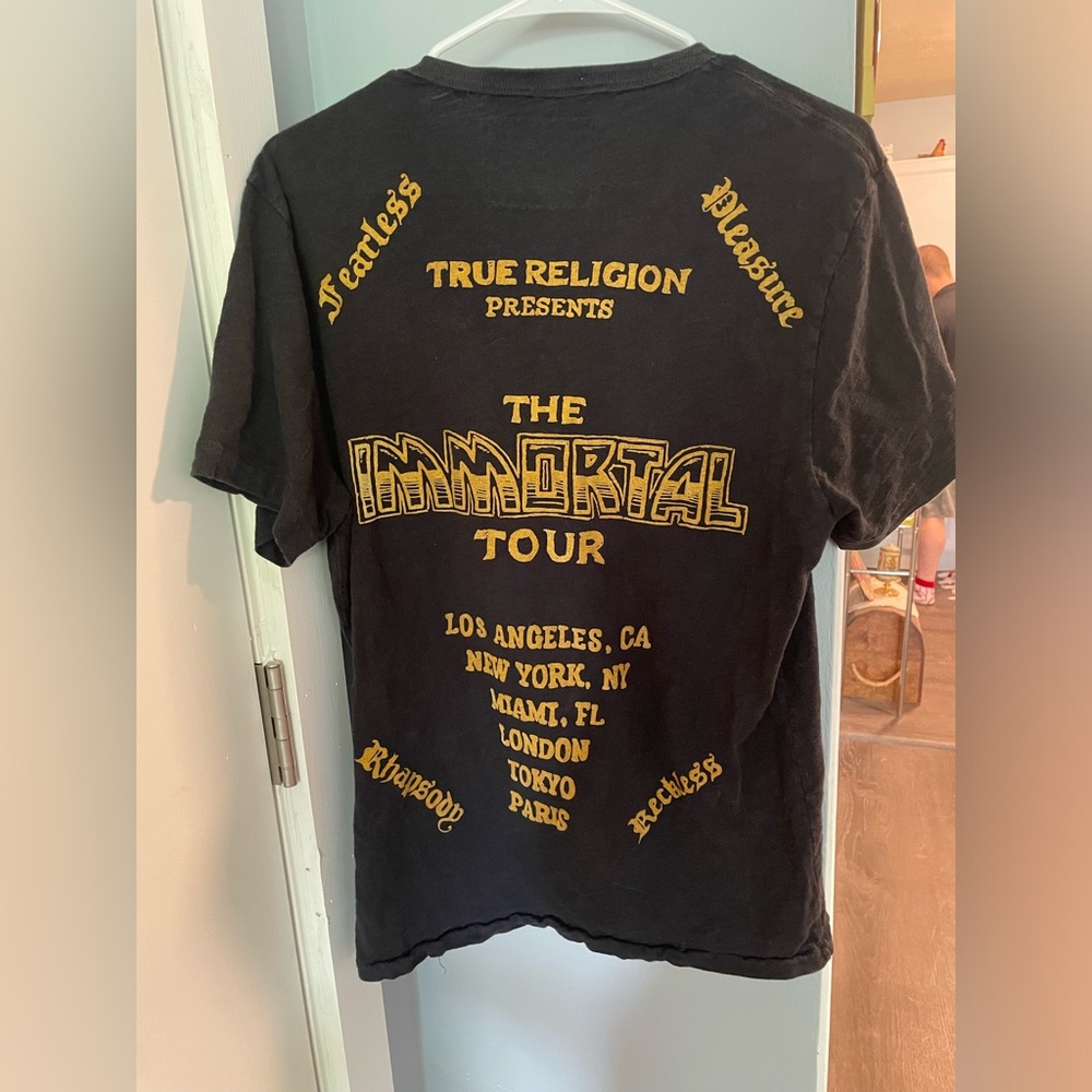 True Religion graphic teeshirt size small